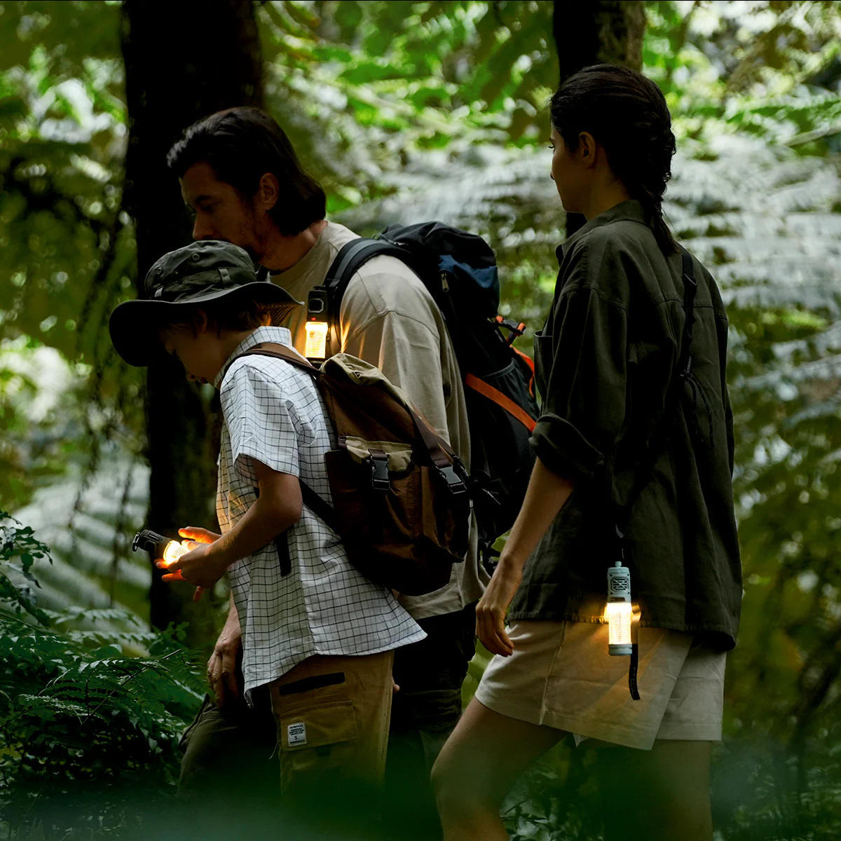 TINY REPELLER S - 2-in-1 Portable Mosquito Repellent with Lighting - Image 11
